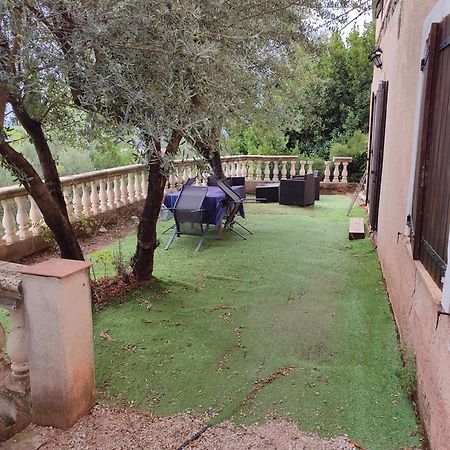 T2 En Rez De Chaussee De Villa A Cuers Extérieur photo